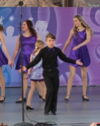 I'm doing my solo... pay attention to me not those dancers.